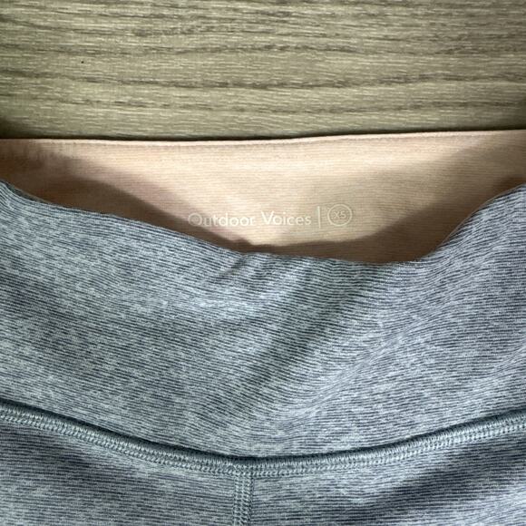 Outdoor Voices Colorblock Low Rise Activewear 7/8 Leggings Pants Pink Blue sz XS - Picture 4 of 6